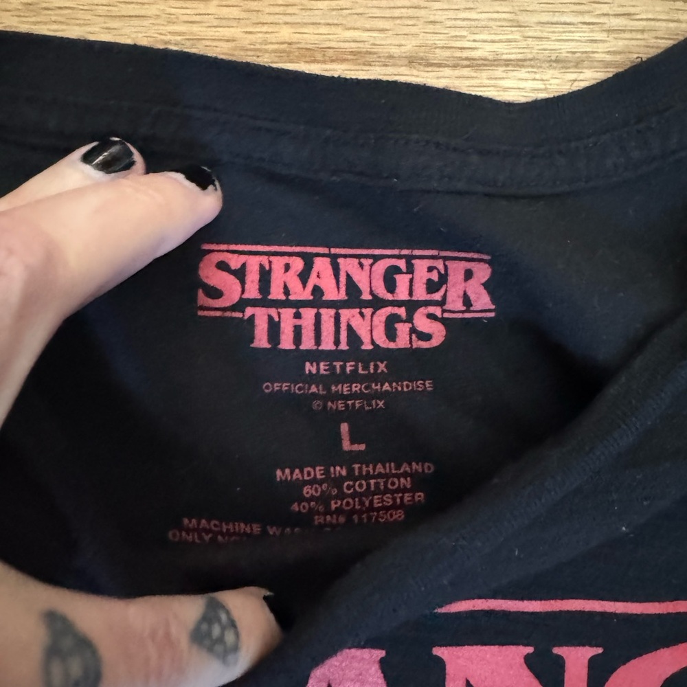 Stranger Things t-shirt - Picture 3 of 4